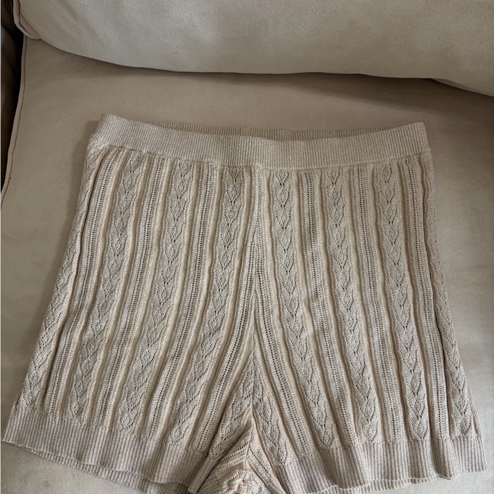 Spell & The Gypsy xs beige Textured Knit bottoms.